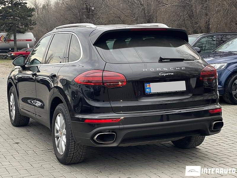 Porsche Cayenne 2015 — Миниатюра 5