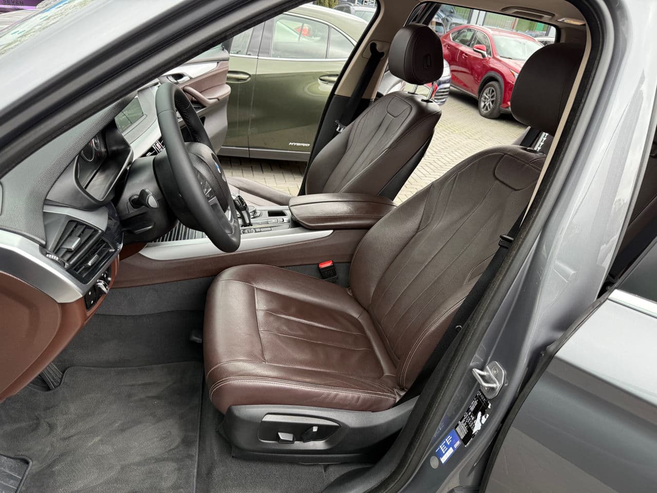 BMW X5 2.5D 2016 — Миниатюра 5