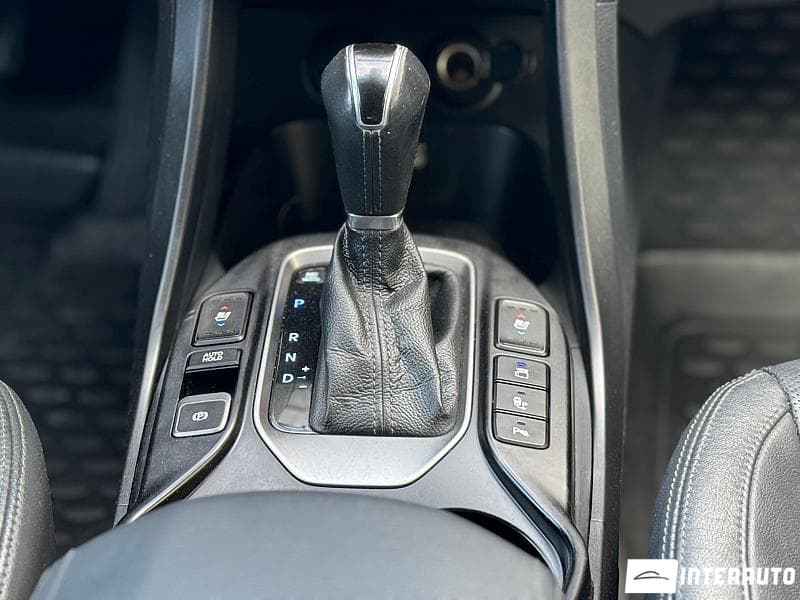 Hyundai Grand Santa Fe 2017 — Миниатюра 14
