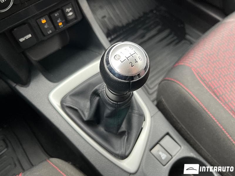 2014 Toyota Auris — Miniatură 12