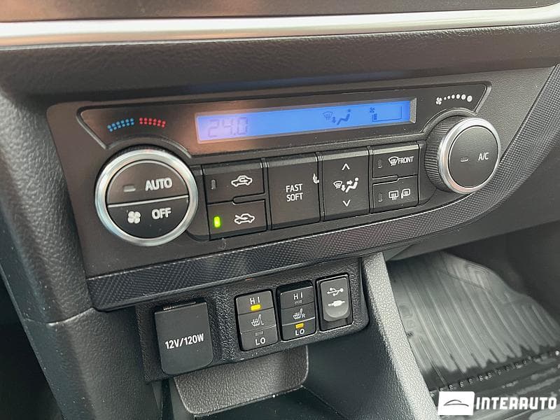 2014 Toyota Auris — Miniatură 11