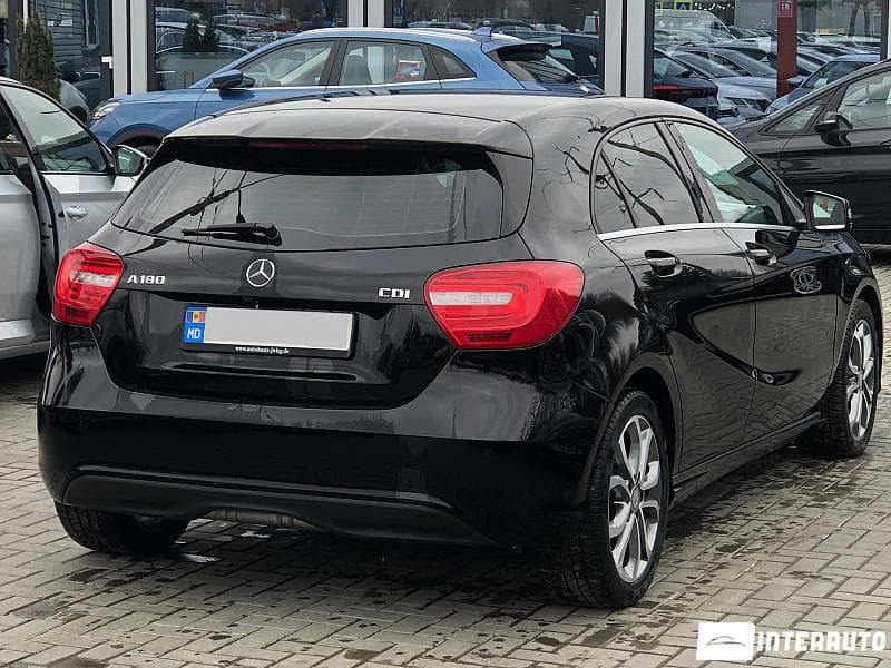 2014 Mercedes A 180 — Miniatură 4