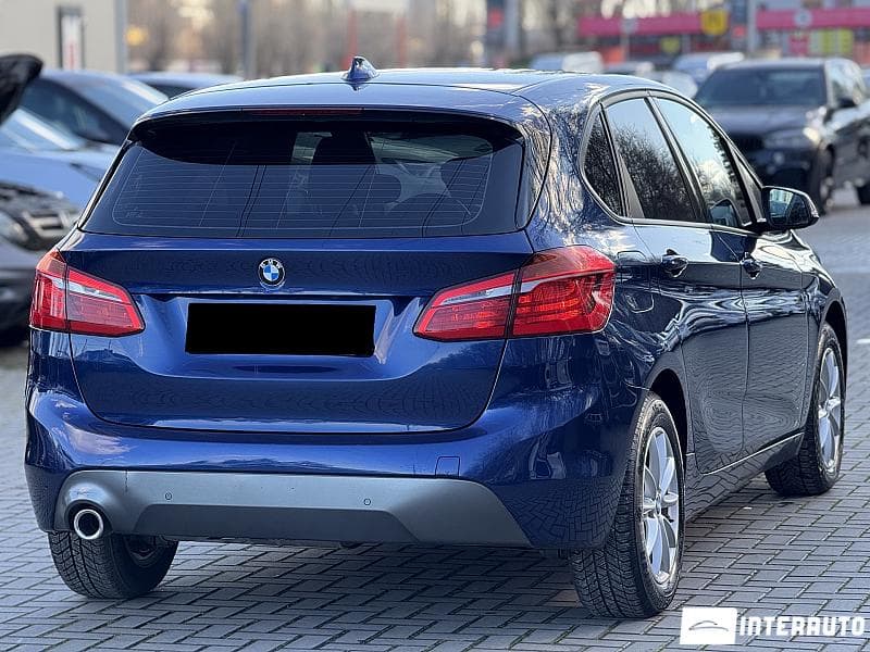 2018 BMW 216d — Miniatură 2