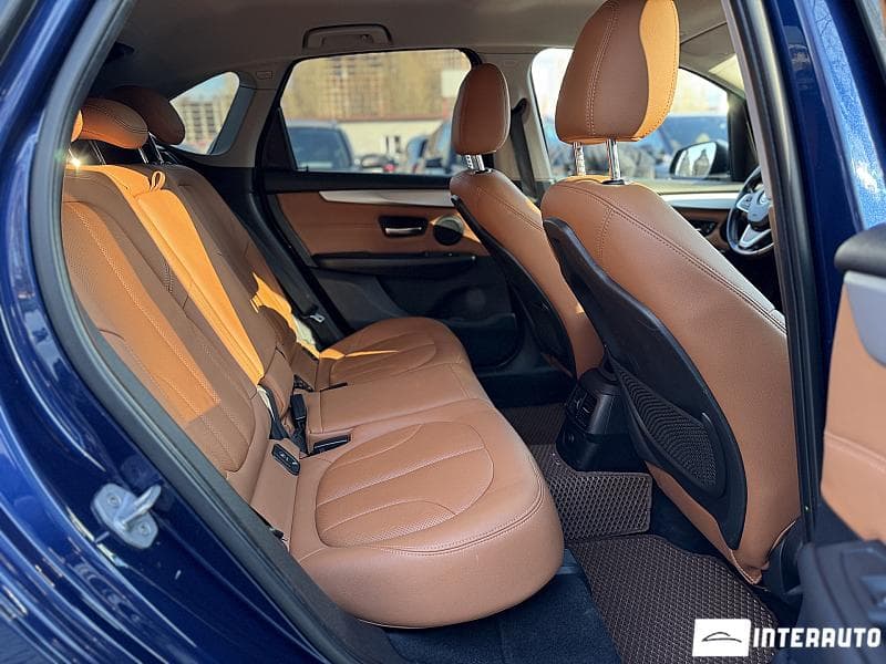 2018 BMW 216d — Miniatură 17