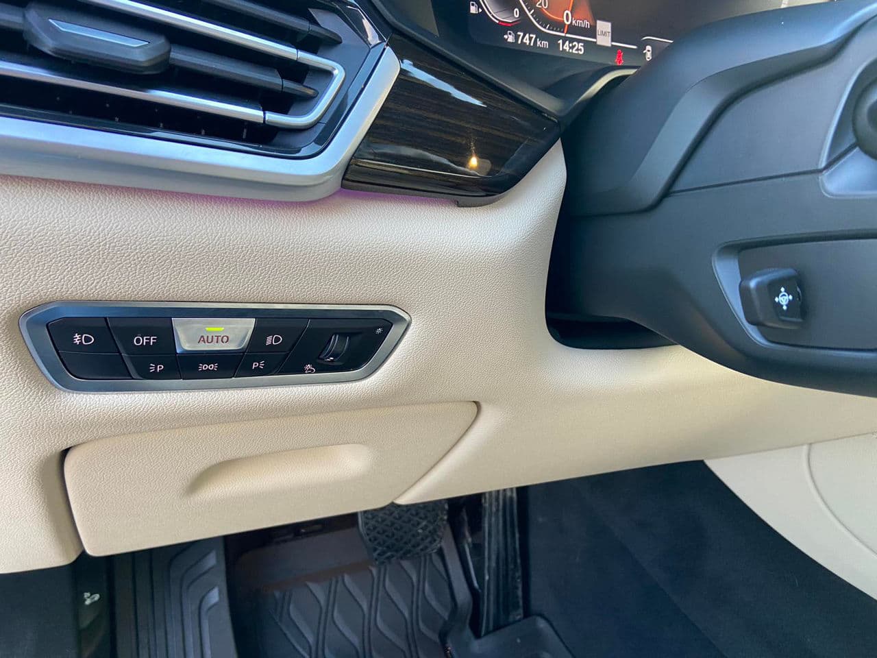 2020 BMW X5 4.0i — Miniatură 9
