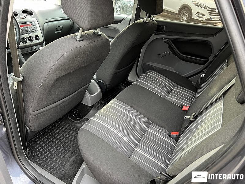 2011 Ford Focus — Miniatură 11