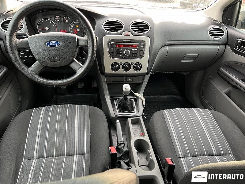 2011 Ford Focus — Miniatură 8
