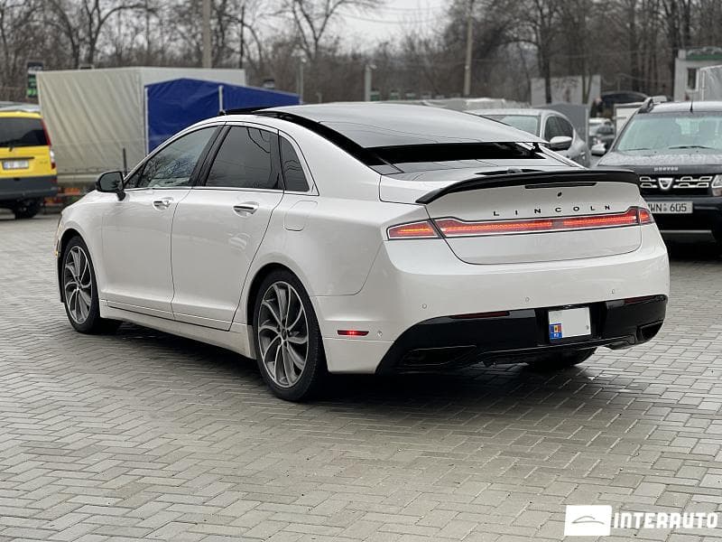 2017 Lincoln MKZ — Miniatură 6