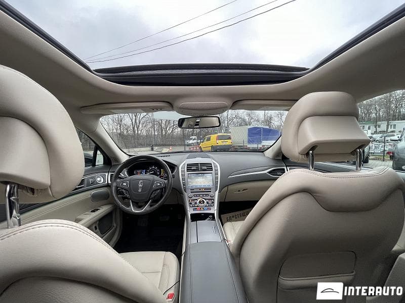 2017 Lincoln MKZ — Miniatură 13
