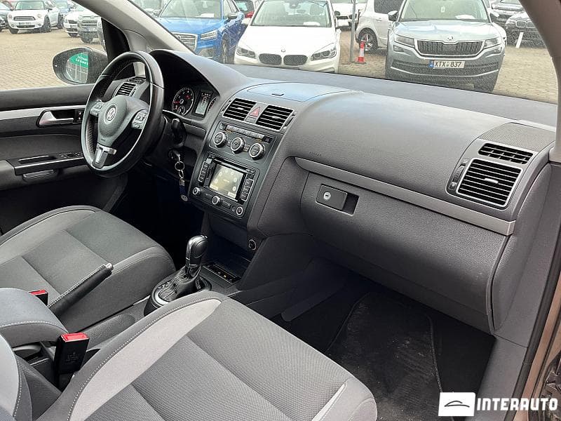 2014 Volkswagen Touran — Miniatură 17
