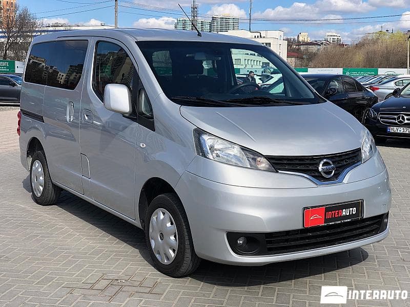 2012 Nissan NV200 — Miniatură 3