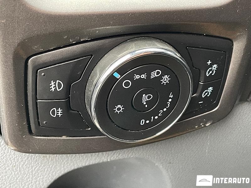 2013 Ford Transit — Miniatură 11