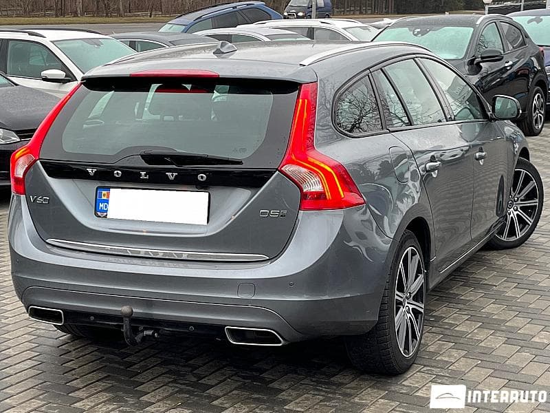2016 Volvo V 60 — Miniatură 4