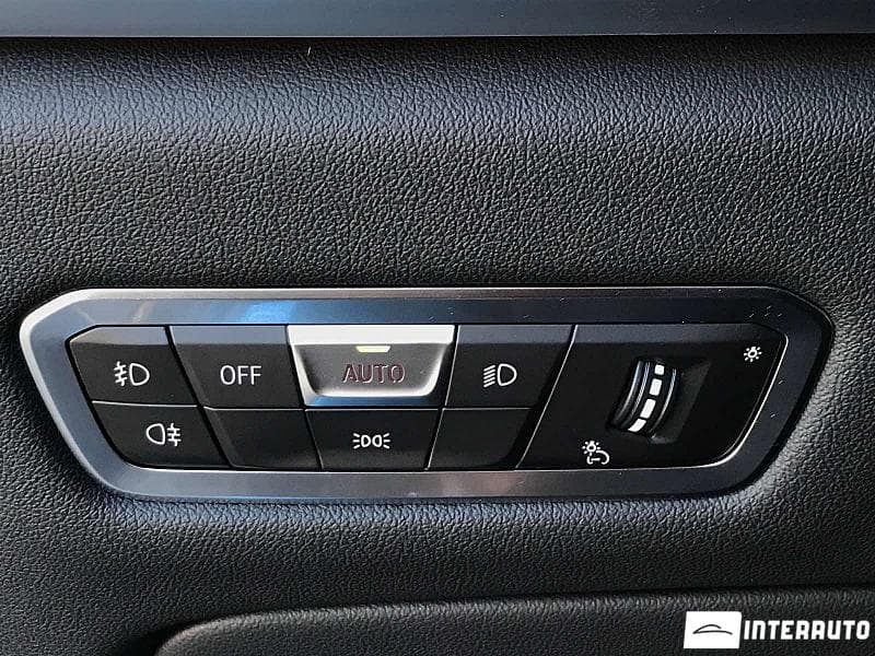BMW X7 3.0d 2022 — Миниатюра 24
