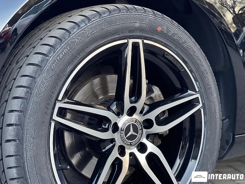 2017 Mercedes E 220 — Miniatură 5