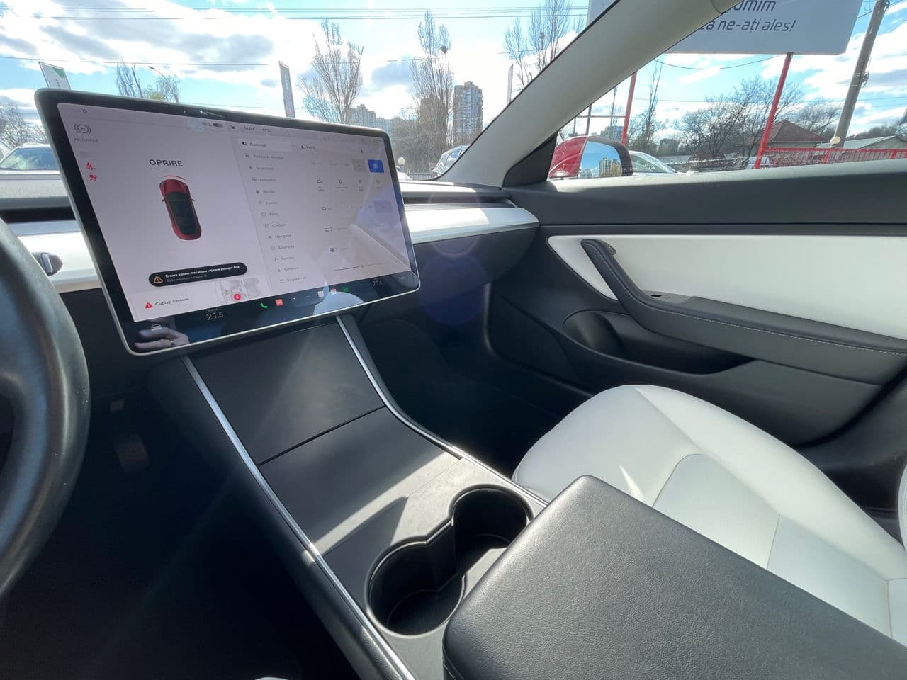 Tesla Model 3 2020 — Миниатюра 16