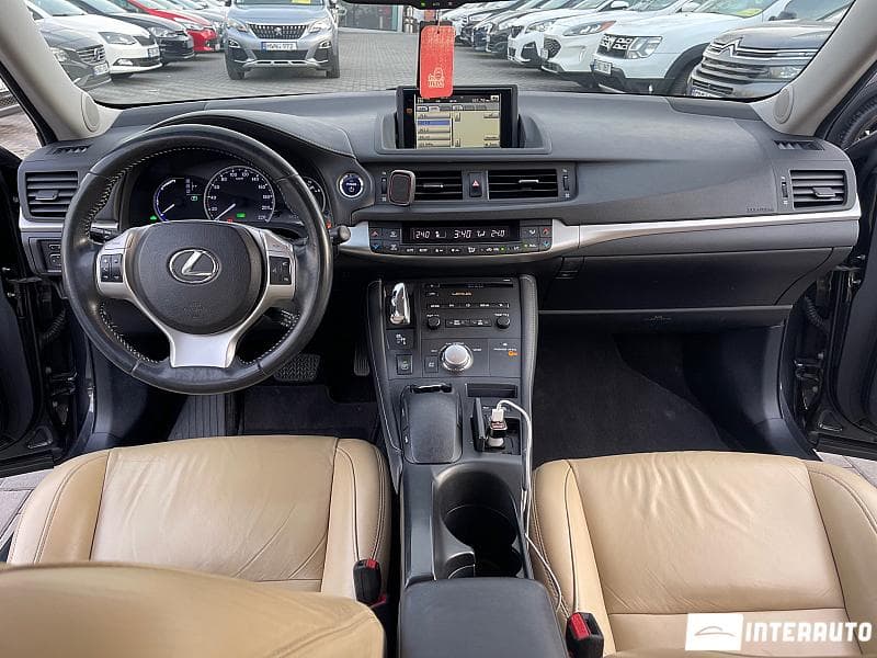 2011 Lexus CT 200h — Miniatură 12