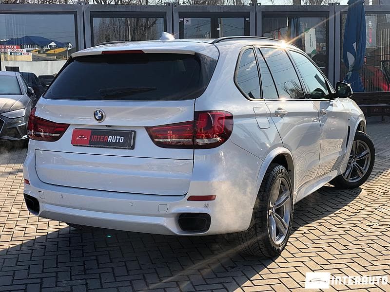 BMW X5 2.5D 2015 — Миниатюра 4
