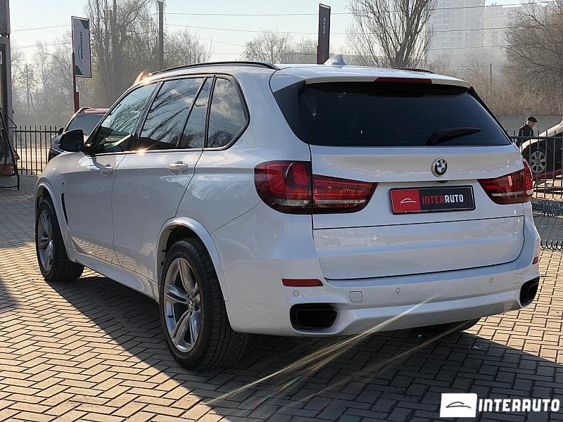 BMW X5 2.5D 2015 — Миниатюра 6