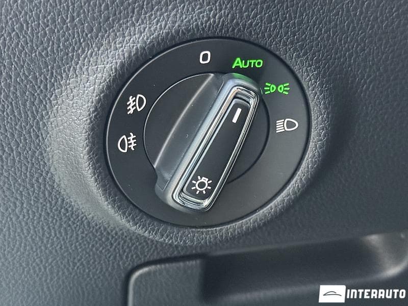 Skoda Superb 2019 — Миниатюра 13