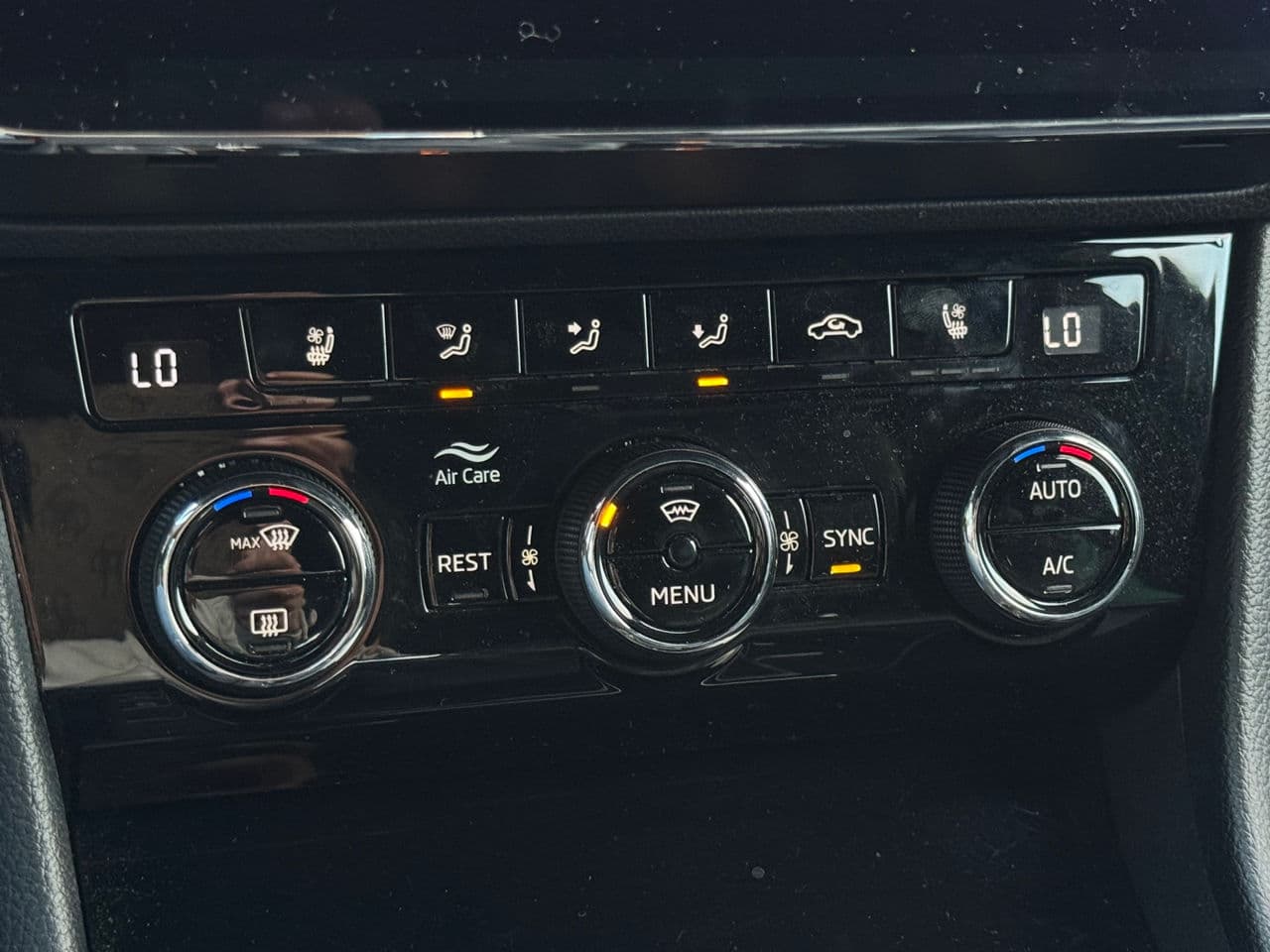 Skoda Superb 2019 — Миниатюра 11