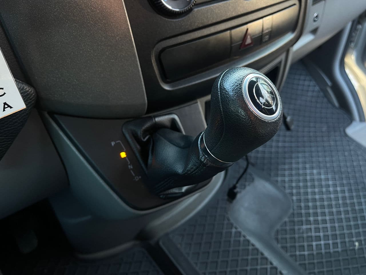 Mercedes Sprinter 2015 — Миниатюра 17