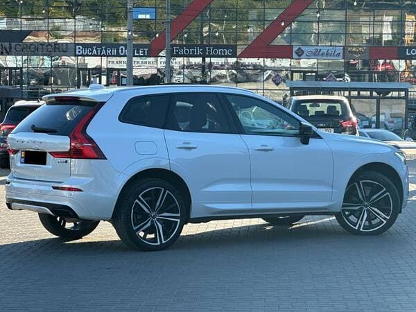 2017 Volvo XC 60 — Miniatură 3
