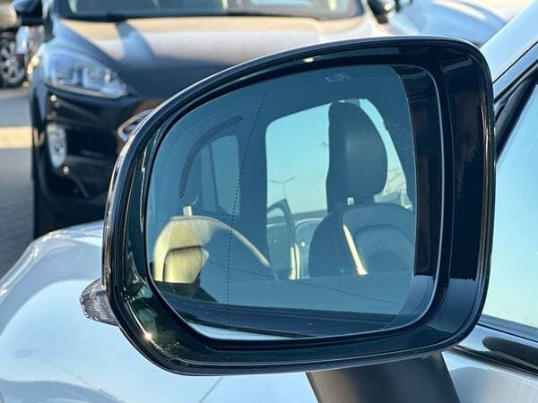 2017 Volvo XC 60 — Miniatură 25