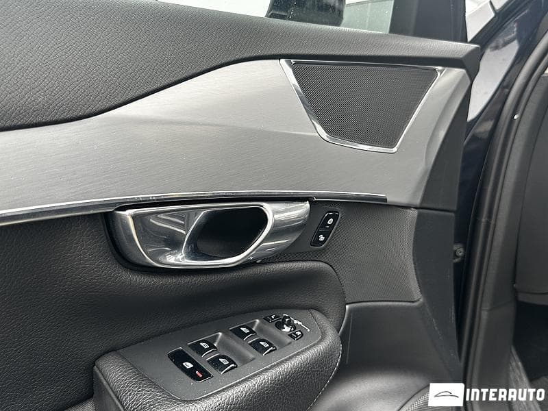 Volvo XC 90 2017 — Миниатюра 15
