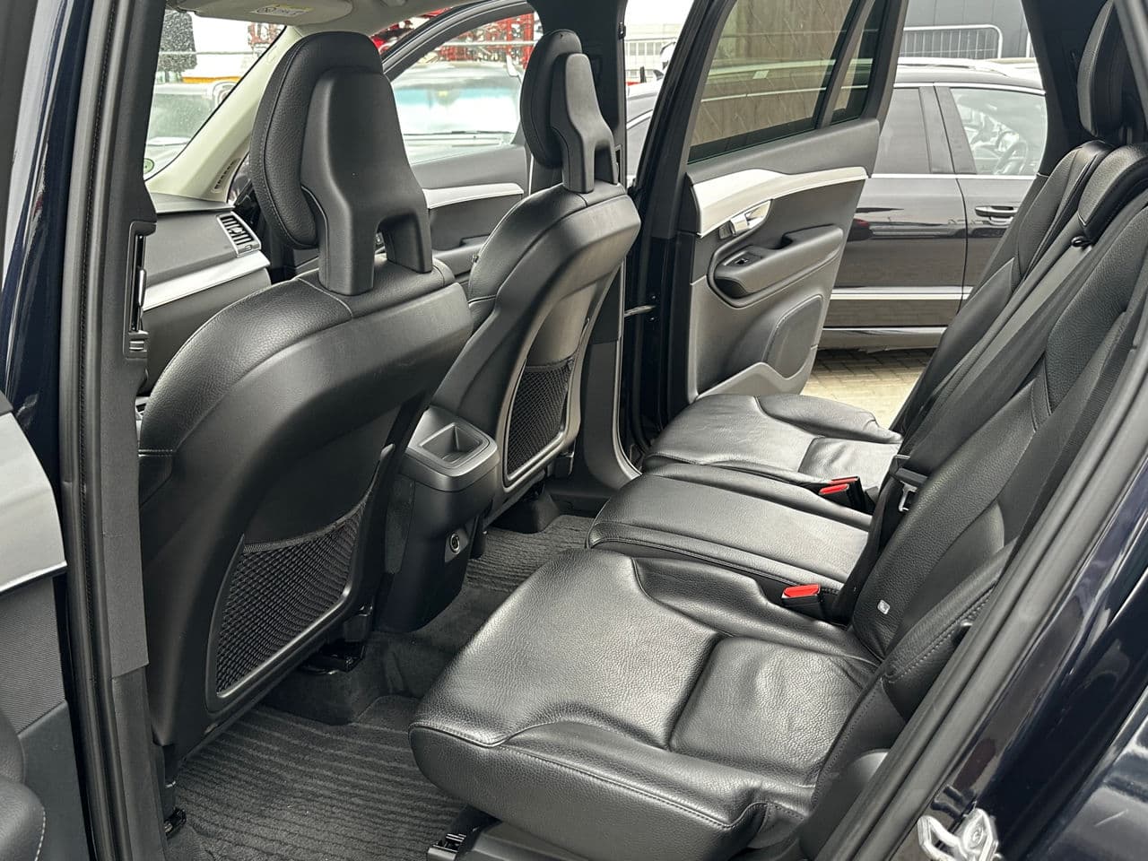 Volvo XC 90 2017 — Миниатюра 11