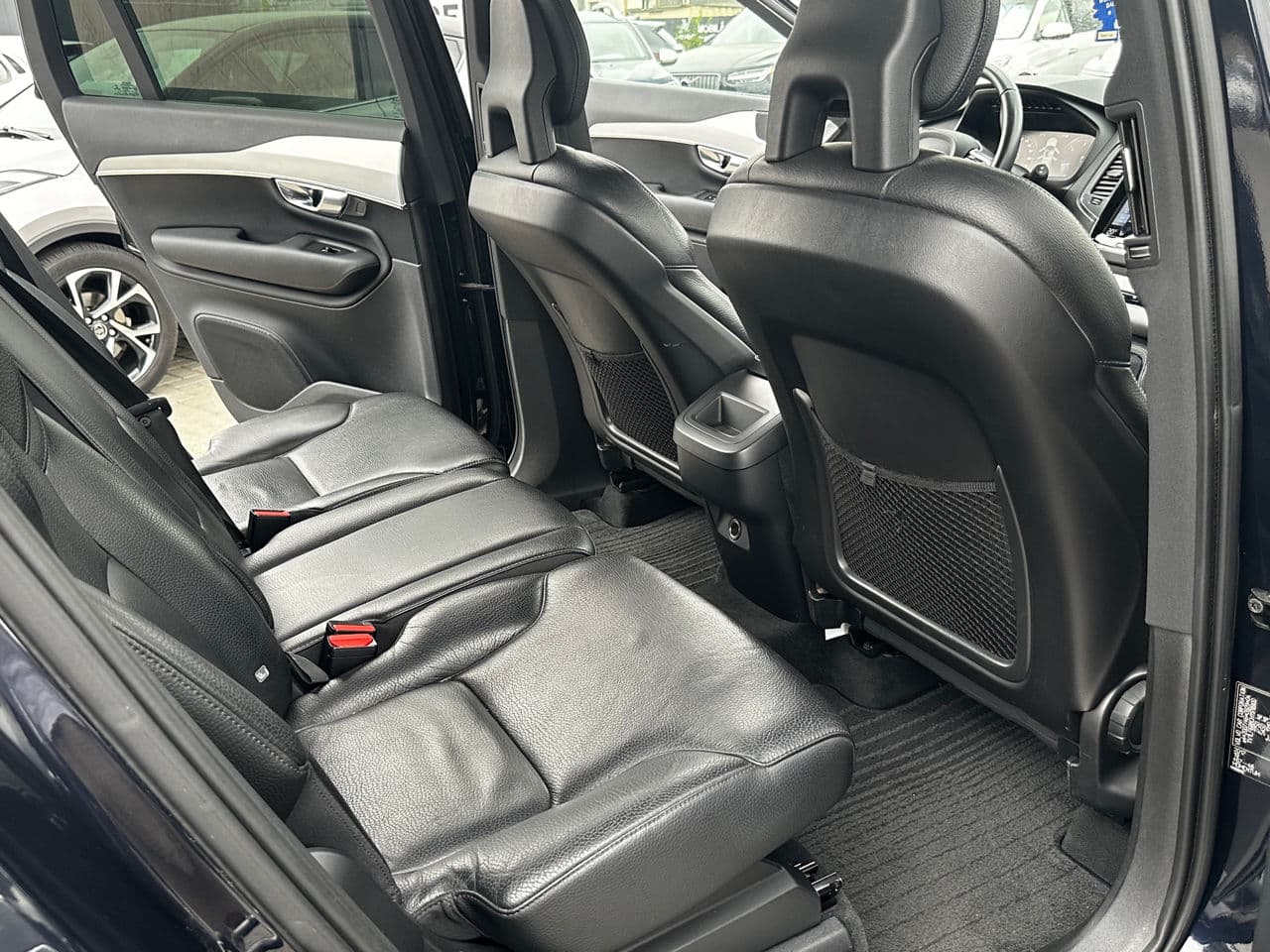 Volvo XC 90 2017 — Миниатюра 13