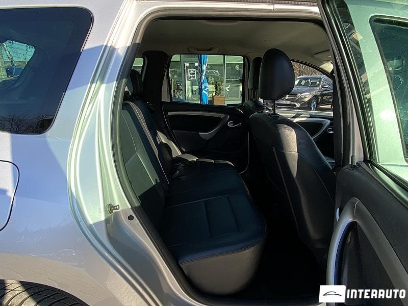 2013 Dacia Duster — Miniatură 11