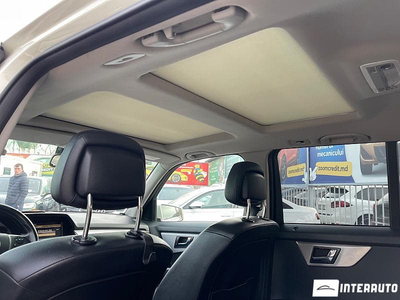 2010 Mercedes GLK 220 — Miniatură 17