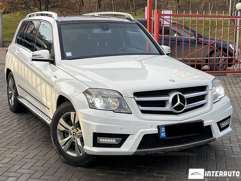 2010 Mercedes GLK 220 — Miniatură 4