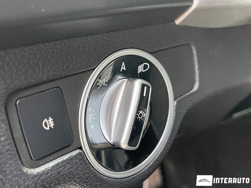 2010 Mercedes GLK 220 — Miniatură 14