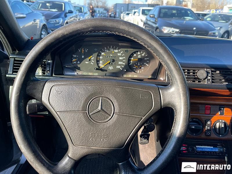 1995 Mercedes E 250 — Miniatură 7