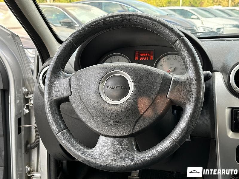 2011 Dacia Logan MCV — Miniatură 10