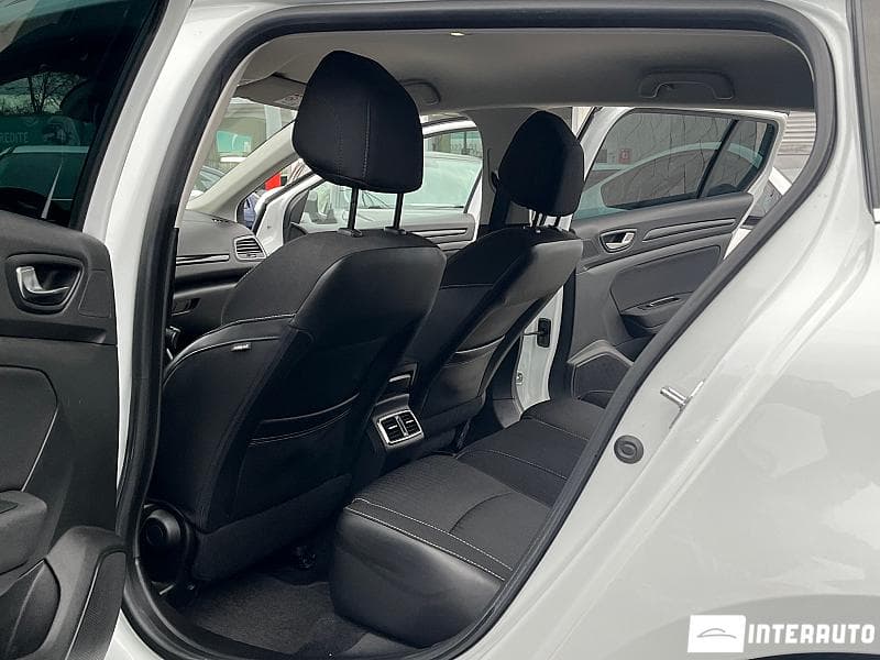 2017 Renault Megane — Miniatură 15
