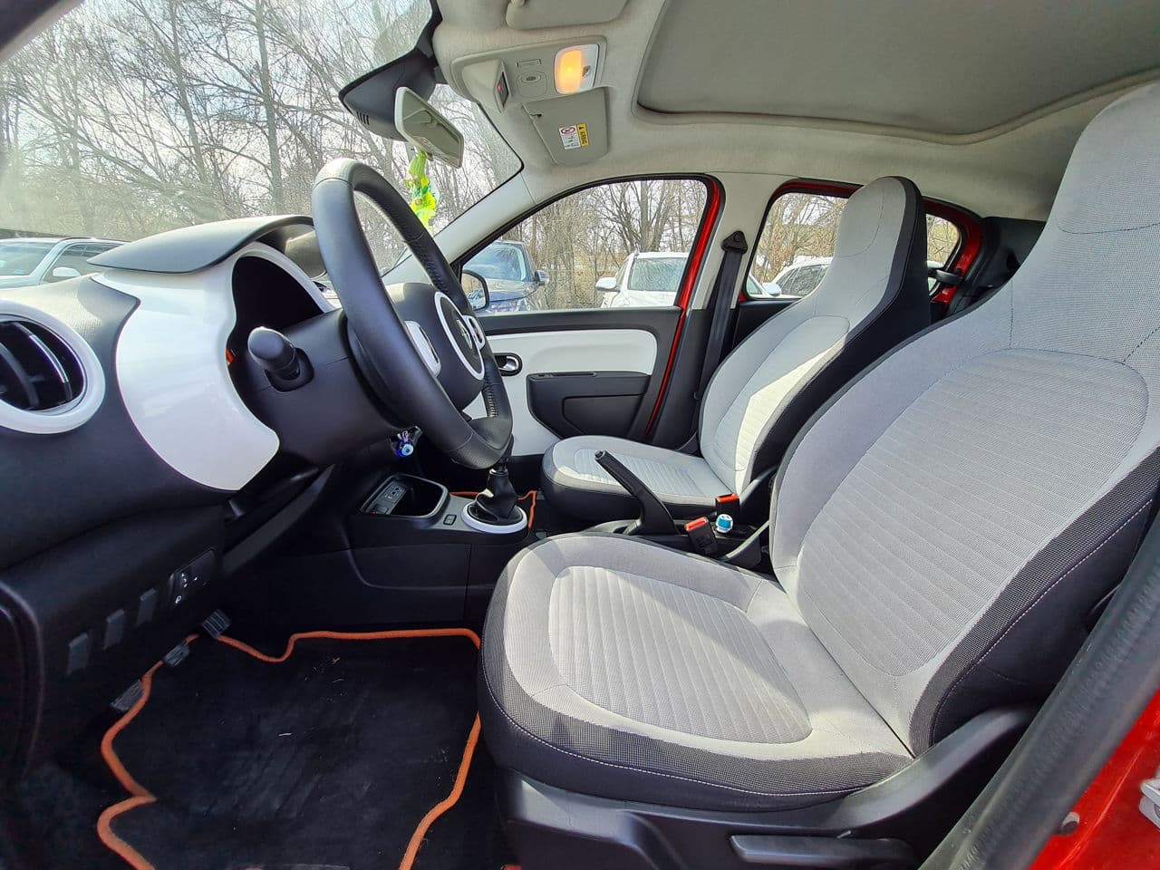 Renault Twingo 2020 — Миниатюра 6