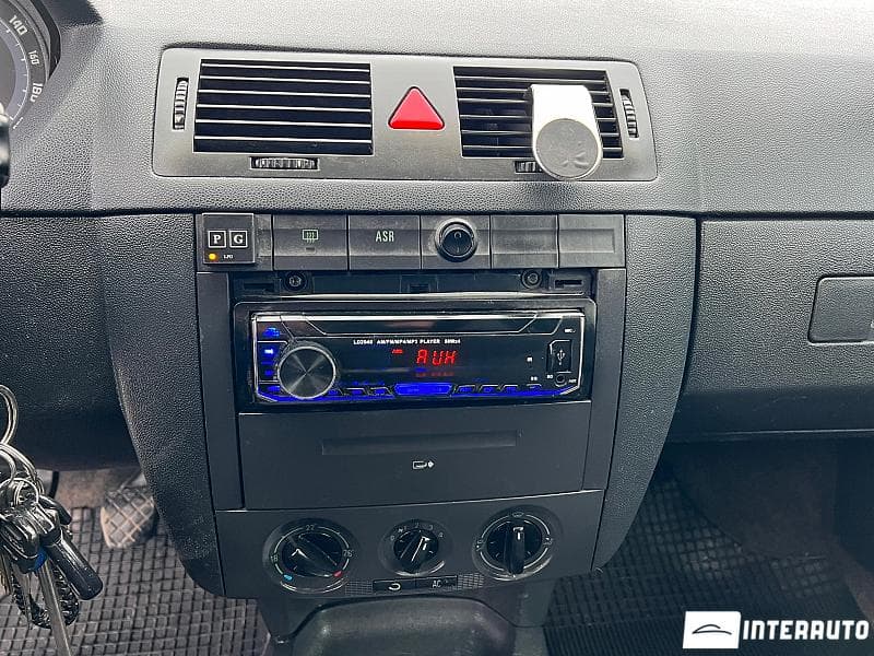 2006 Skoda Fabia — Miniatură 9