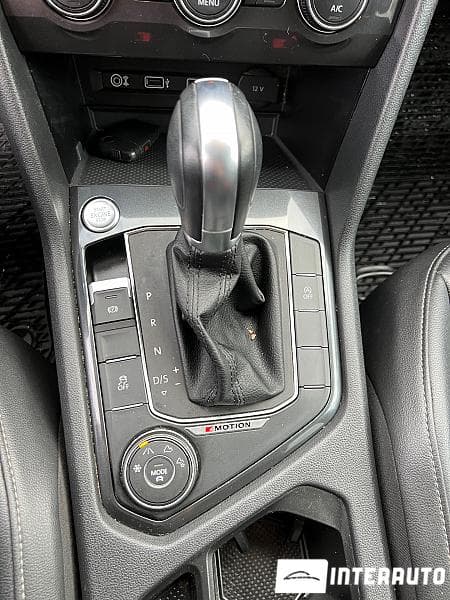 2017 Volkswagen Tiguan — Miniatură 15