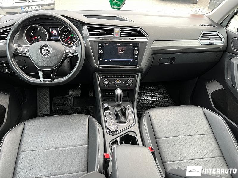 2017 Volkswagen Tiguan — Miniatură 10