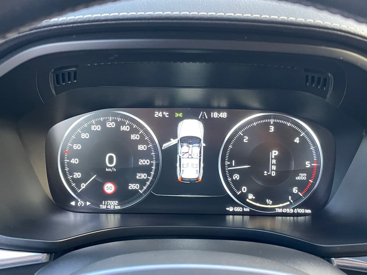 Volvo XC 60 2018 — Миниатюра 11