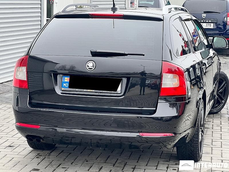 2009 Skoda Octavia — Miniatură 3