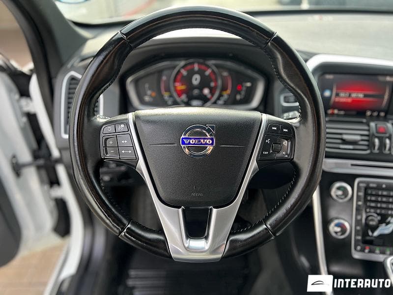 2017 Volvo XC 60 — Miniatură 8