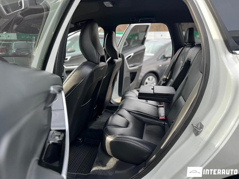 2017 Volvo XC 60 — Miniatură 17