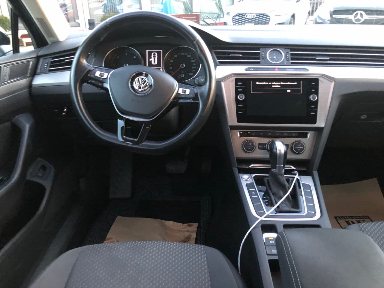 Volkswagen Passat 2019 — Миниатюра 9