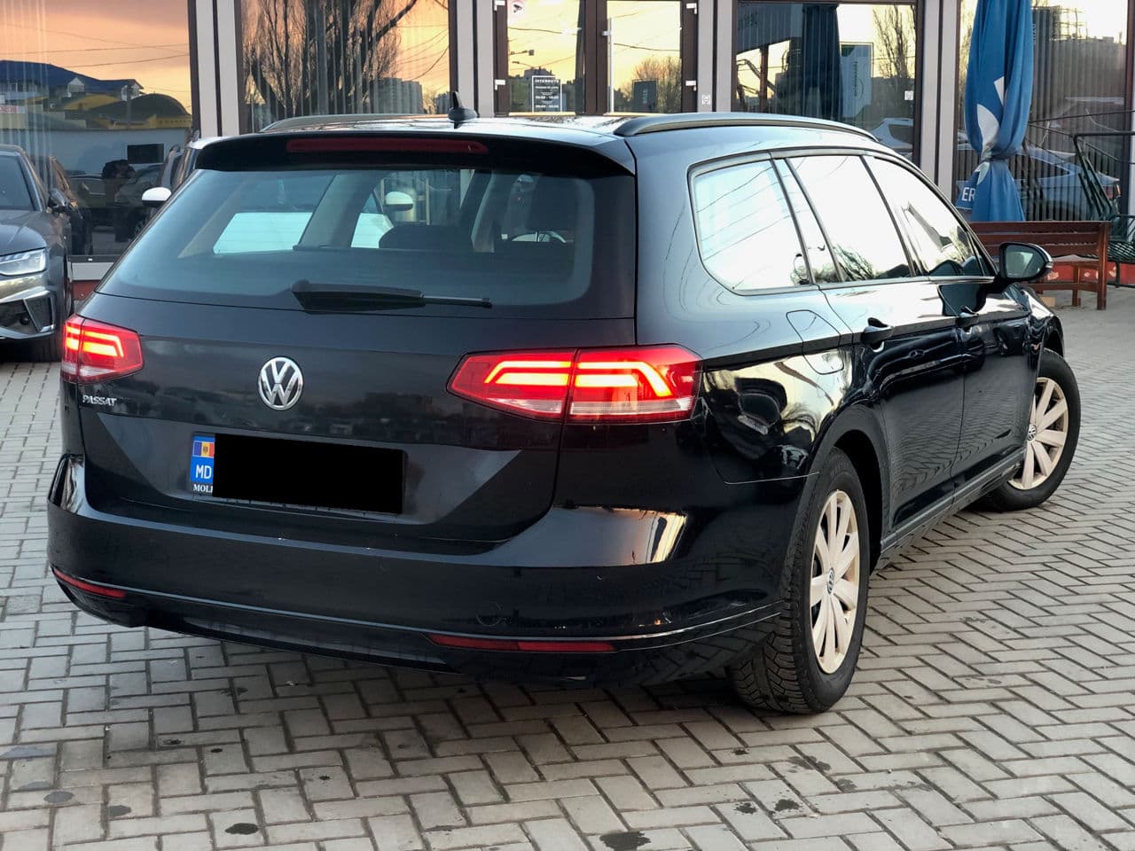 Volkswagen Passat 2019 — Миниатюра 4