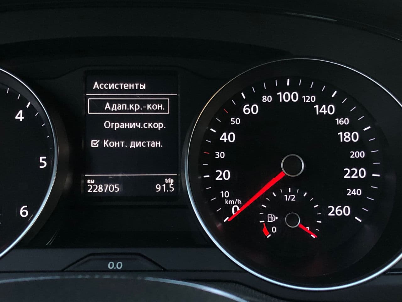 Volkswagen Passat 2019 — Миниатюра 11