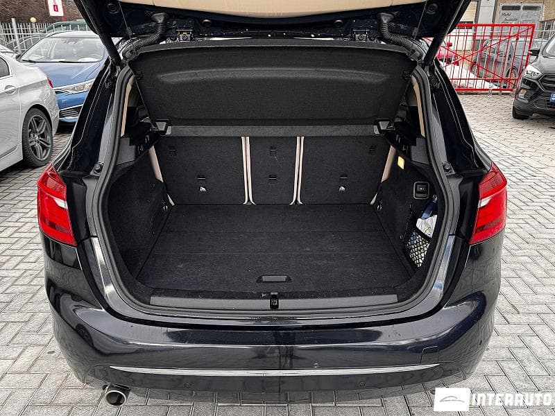 BMW 216d 2017 — Миниатюра 19
